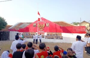 Gaya ‘Pejuang’ Hingga ‘Bayi Ajaib’: Aksi Nyentrik Warga Pangkalan Raya Cibuluh Guncang HUT RI ke-81