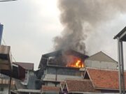Insiden Kebakaran Hantam Gedung Ponpes Hamalatul Qur’an Al Falakiyah Pagentongan Bogor, Puluhan Santri Dilarikan ke Rumah Sakit