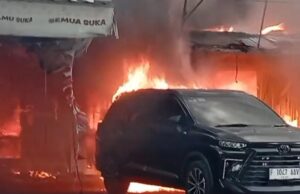 Amuk Si Jago Merah di Jalan Paledang: Warmindo dan 4 Bangunan Hangus Terbakar