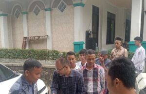 PLN UP3 Bogor Menebar Manfaat Sarapan Gratis kepada Warga Sekitar Kantor UP3 Bogor